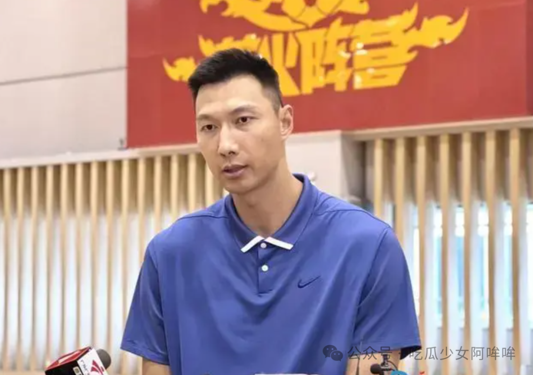 篮球巨星易建联疑p变性人,网友曝光现场照片,引发网友热议!