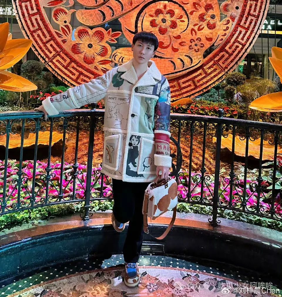 初代顶流蛇精脸男网红进军娱乐圈!网友热评:跟他对戏算不算工伤啊?