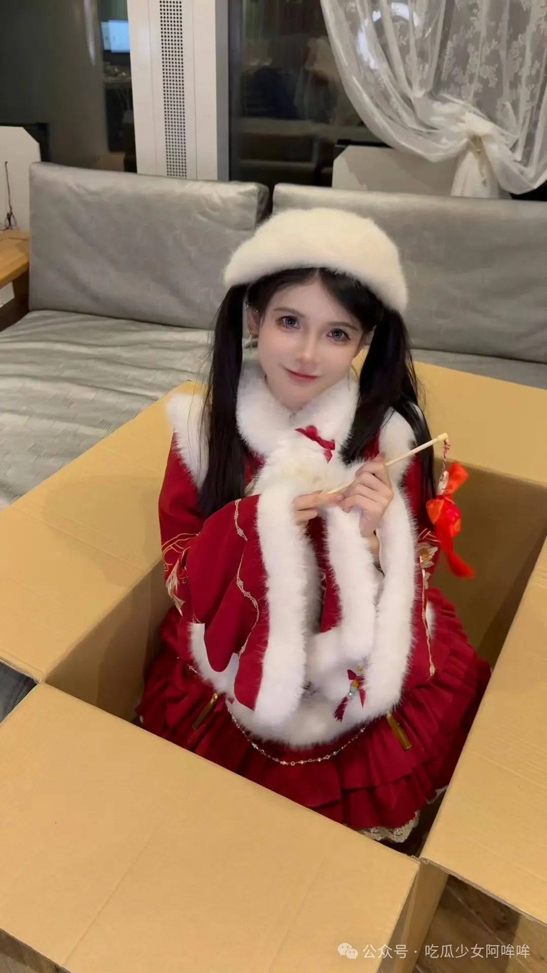 狗头萝莉拍摄短剧,预计充值过亿!举行线下粉丝见面会,网友:狗头萝莉也是好起来了!