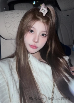 百万粉丝女网红塌房,私生活让人颠覆三观!被曝违f乱纪,逮捕其时还笑的出来!目前账号已被禁言!