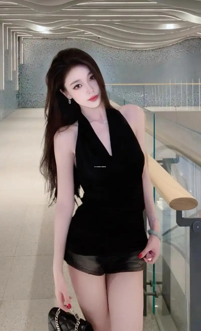 md0065艾秋快递员京东,京东快递员的奋斗之路